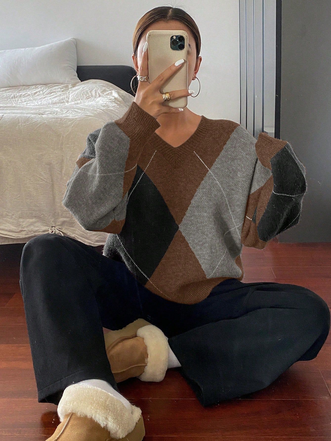 Retro Hit Color Diamond Lattice V-neck Sweater Women's Korean Style Idle Style